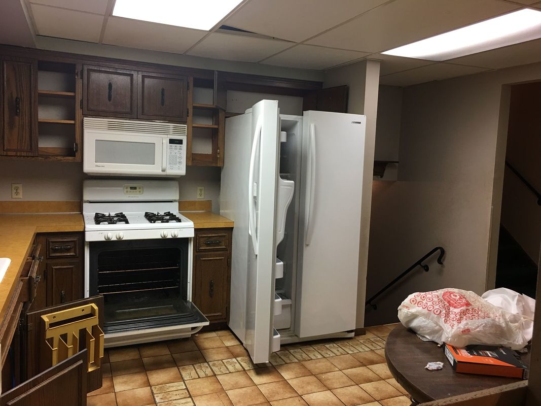 Dayton home before renovation — photo 4