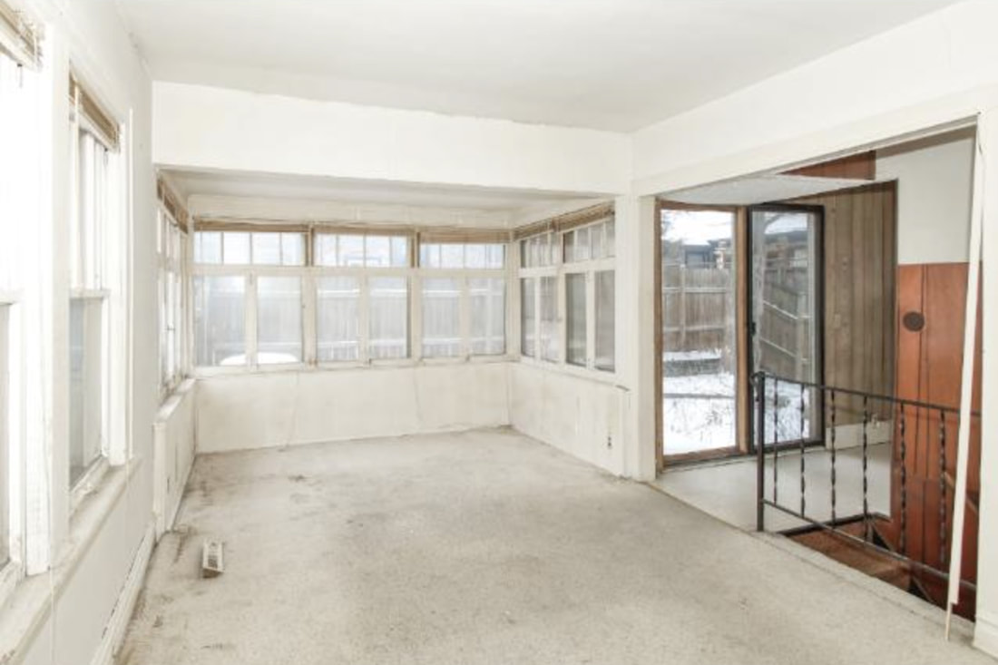 Edina home before renovation — photo 2