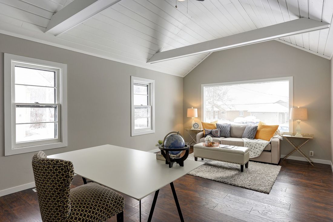 Mound home after renovation — photo 4